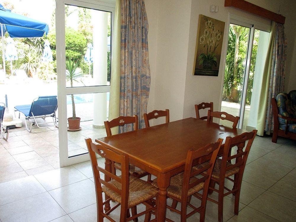 Rododafni Villas Klorakas Exteriör bild