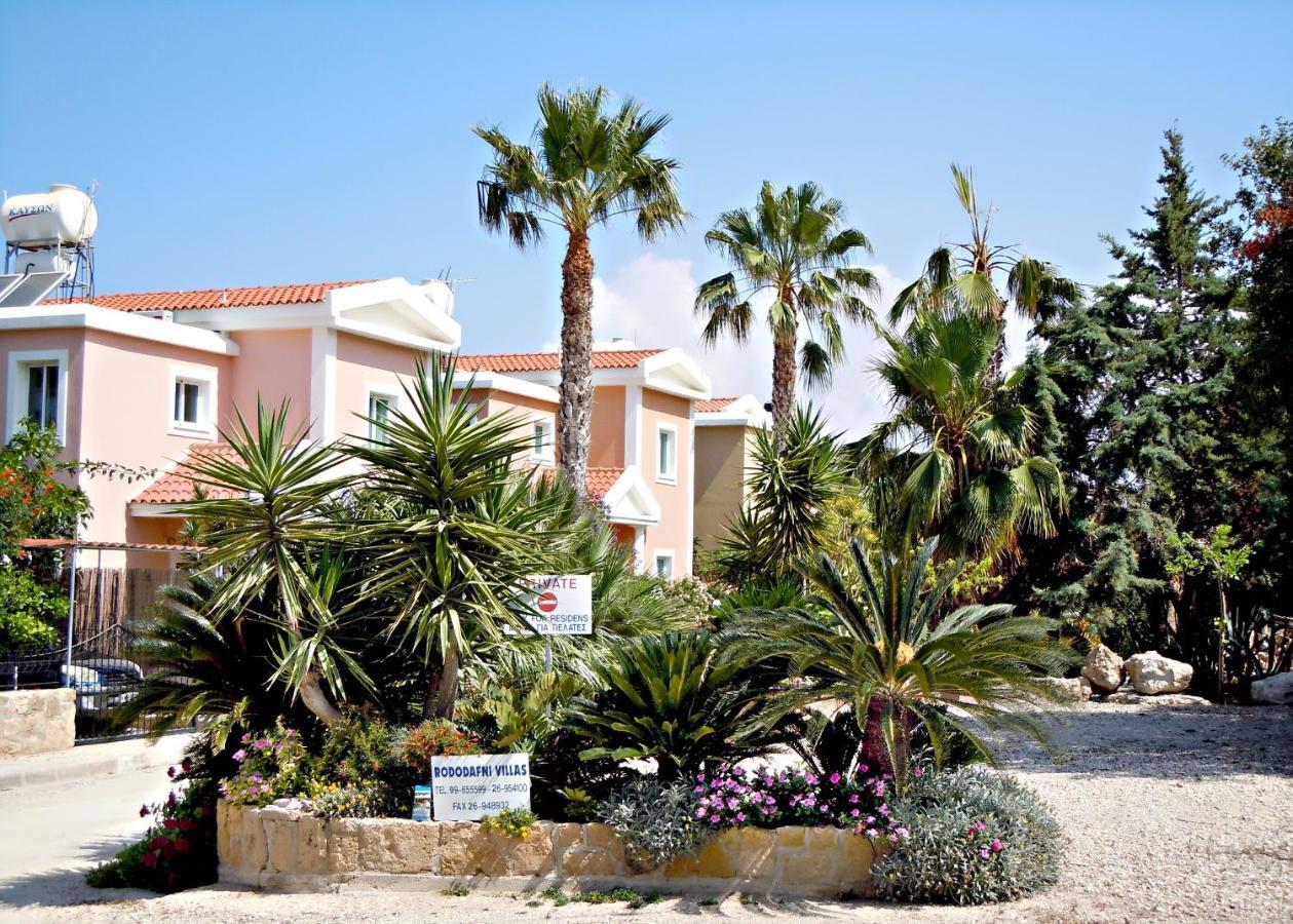 Rododafni Villas Klorakas Exteriör bild